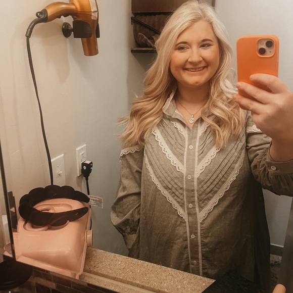 Meet Madison 💗 - Picture 5 of 5